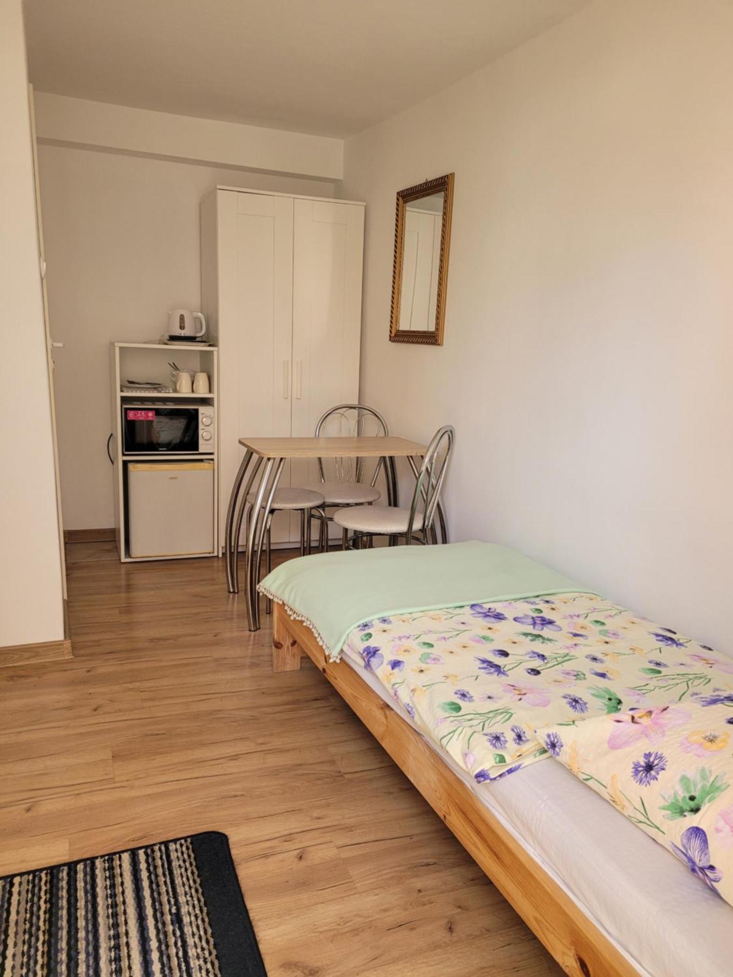 Apartamenty I Pokoje Goscinne Zosia Darlowko Dış mekan fotoğraf
