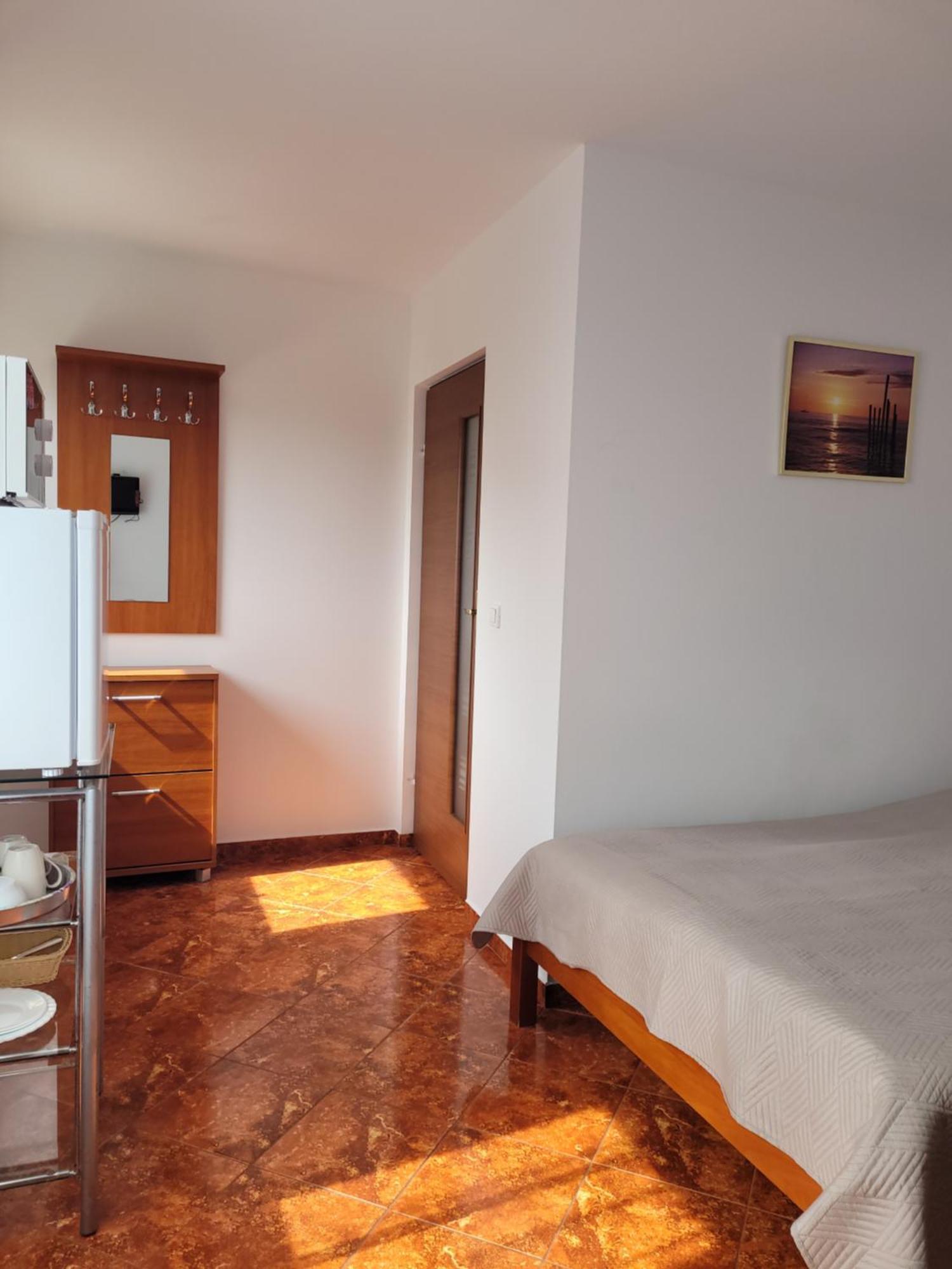 Apartamenty I Pokoje Goscinne Zosia Darlowko Dış mekan fotoğraf